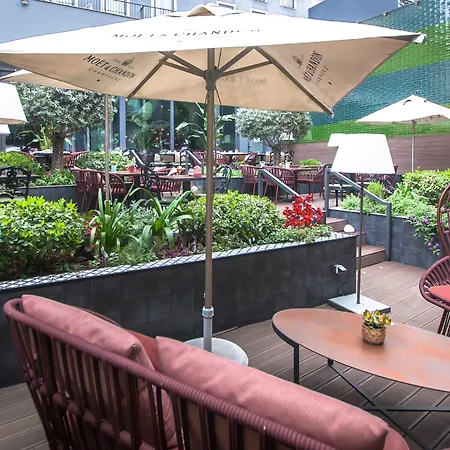 Szálloda 138 Liberdade 5*