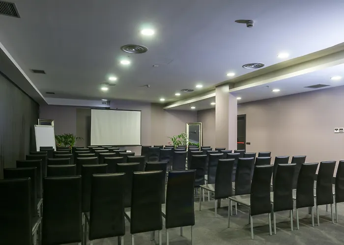 138 Liberdade 5* ליסבון